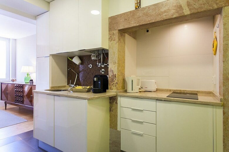 Principe Real Trendy Apartment Rentexperience