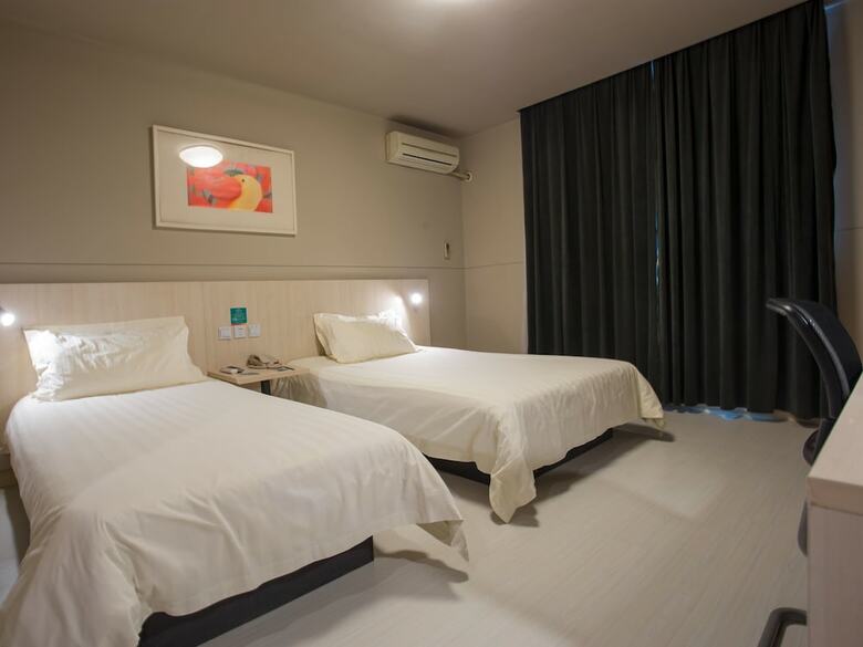 Hotel Jinjiang Inn Shanghai Lujiabang Road
