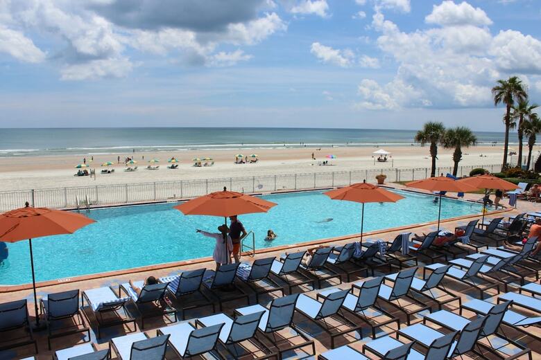 Hotel Plaza Resort & Spa