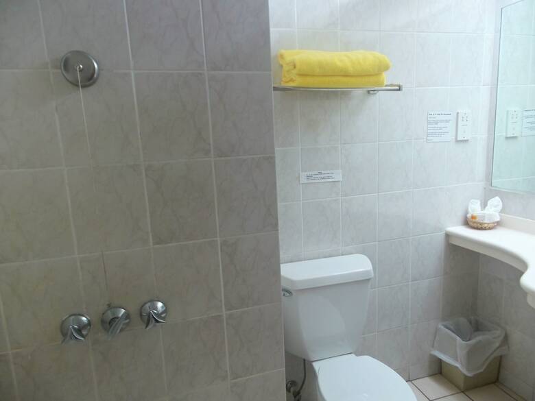 Hotel Allamanda Beach Resort