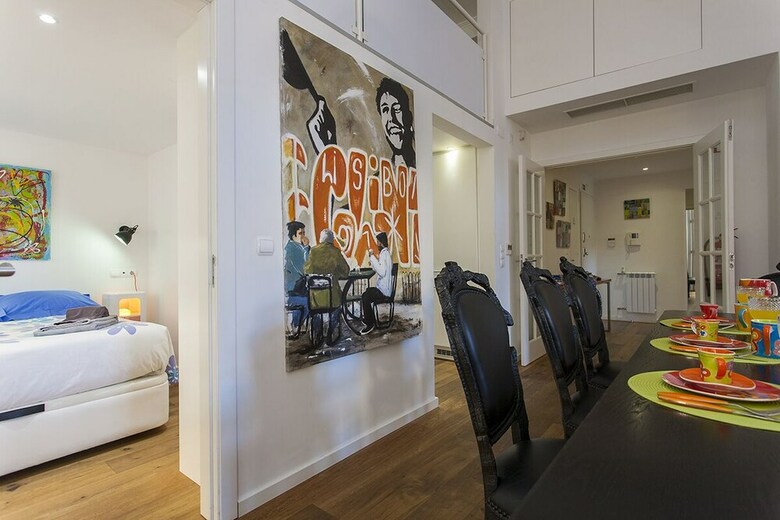 Opera Design Apartment Rentexperience