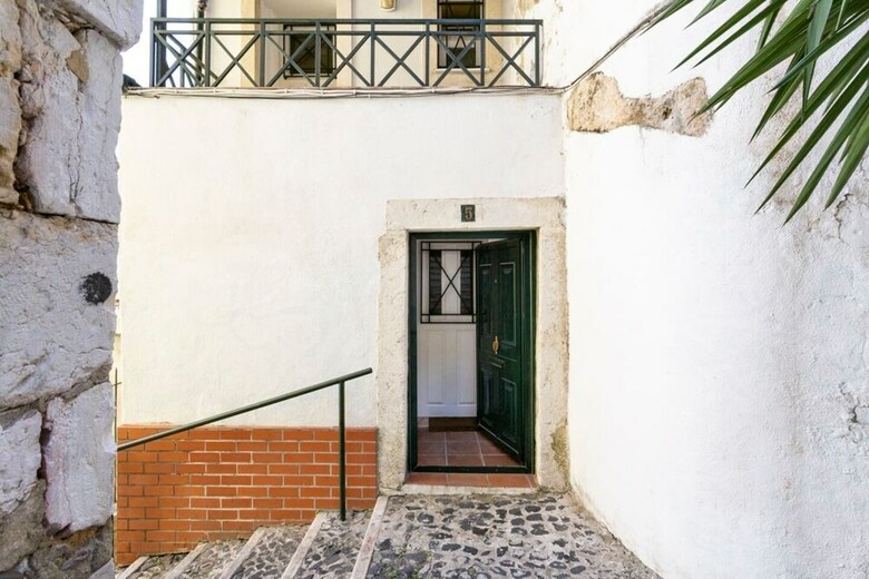 Cosy Santa Apolonia Rentexperience