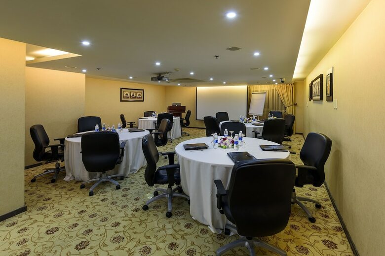 Coral Jubail Hotel