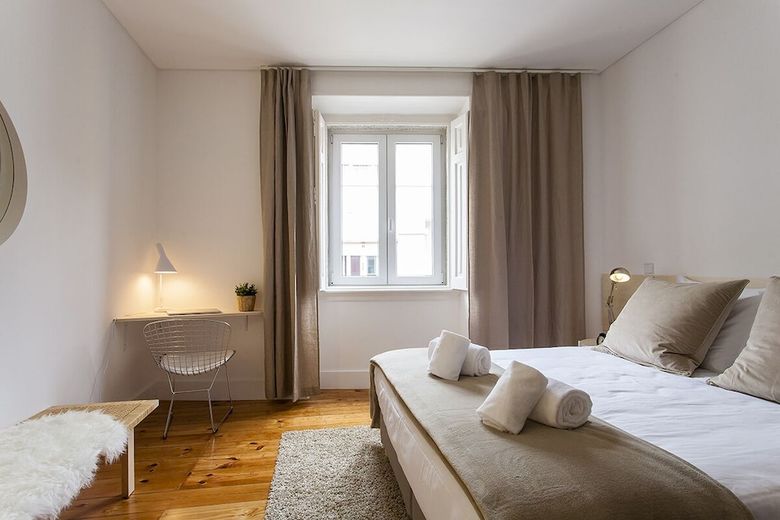 Modern Principe Real Apartment Rentexperience