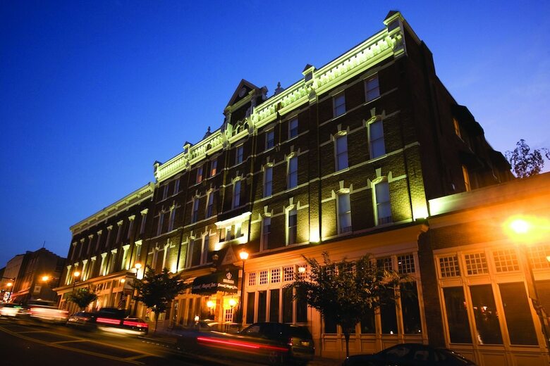 Hotel General Morgan Inn