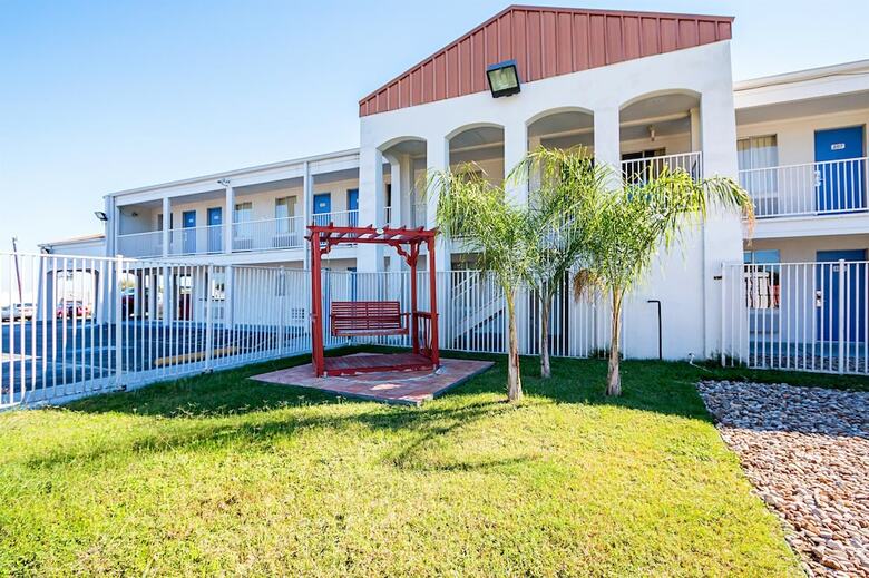Motel 6 Round Rock