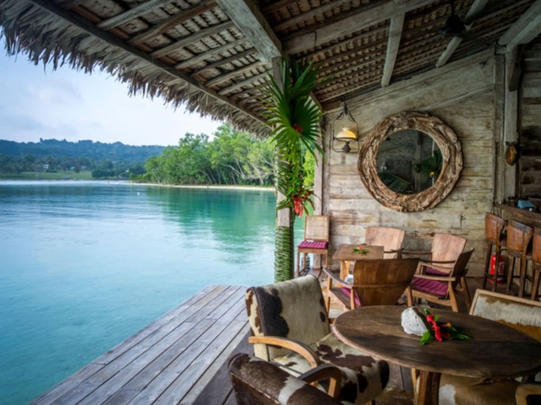Hotel Ratua Island Resort And Spa