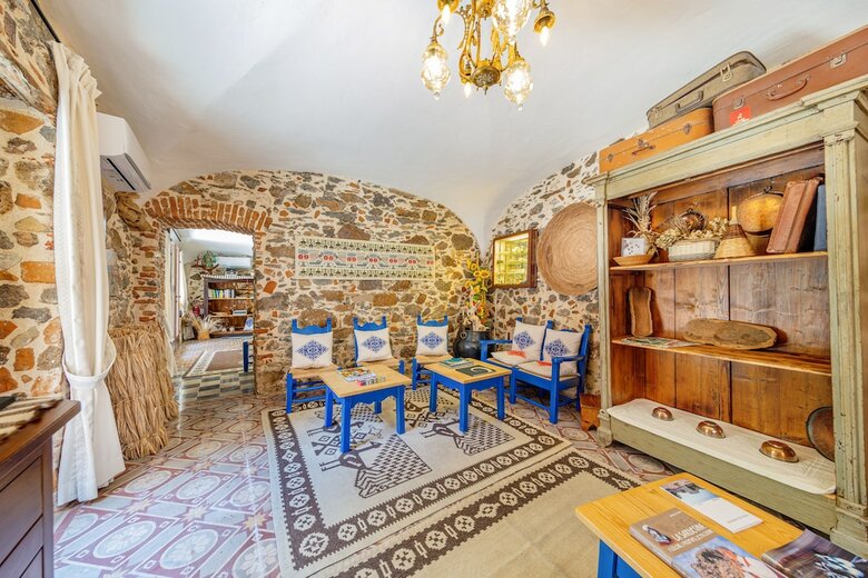 Hotel Albergo Diffuso Mannois