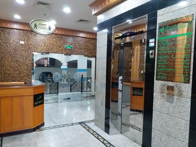 Taj Plaza Hotel