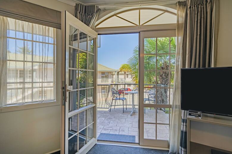Motel Silver Fern Accommodation & Spa