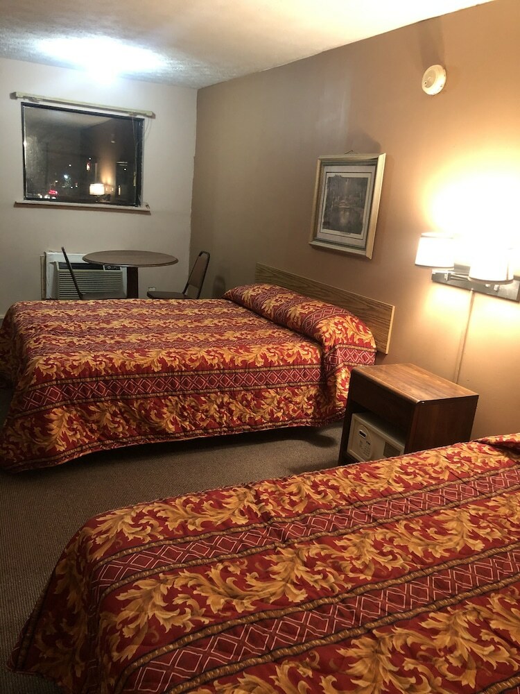 Hotel Chapmanville Inn