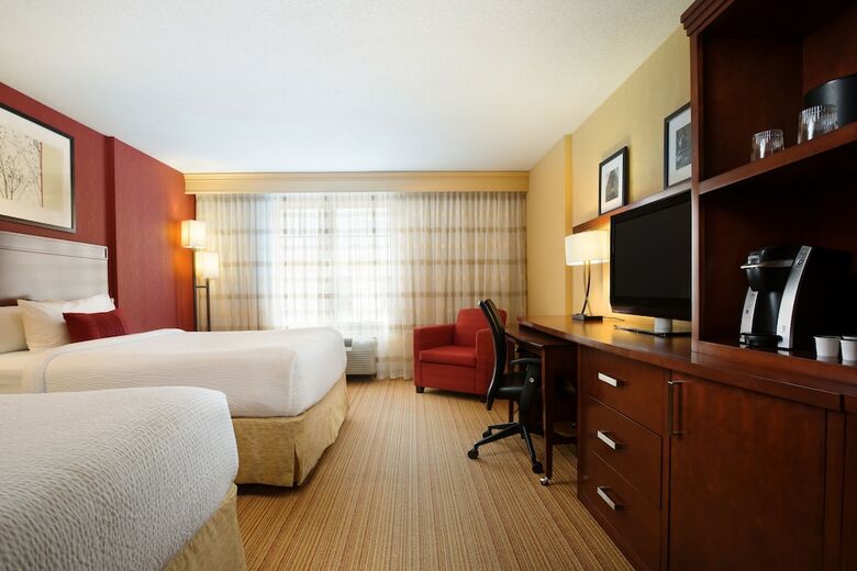 Hotel Courtyard By Marriott Downtown Ottawa