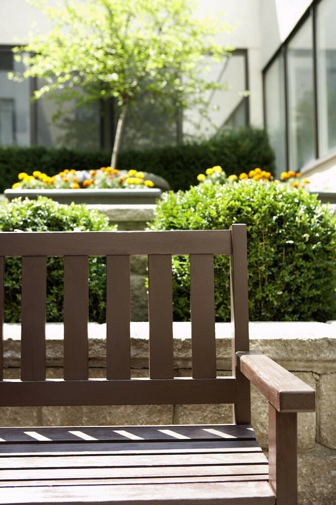Hotel Courtyard By Marriott Downtown Ottawa