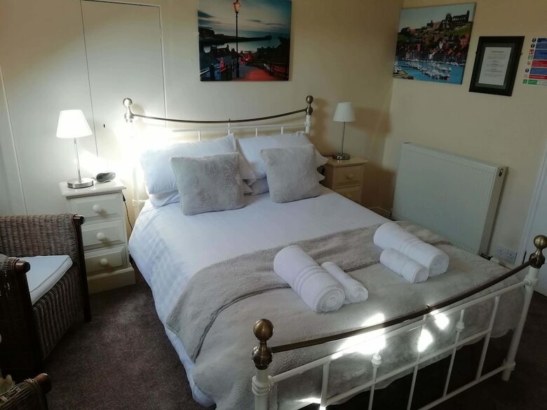 Bed & Breakfast The Lansbury Guest House