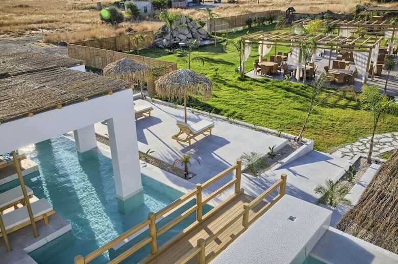 Aparthotel Alia Luxury Suites
