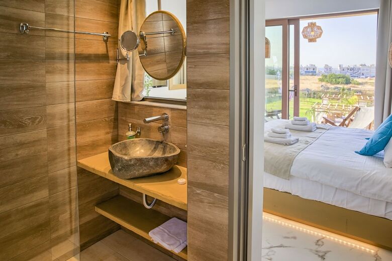 Aparthotel Alia Luxury Suites