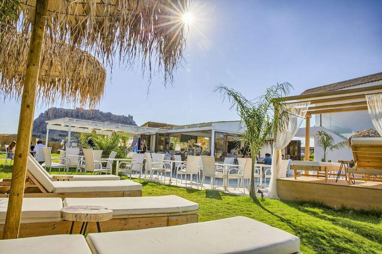 Aparthotel Alia Luxury Suites