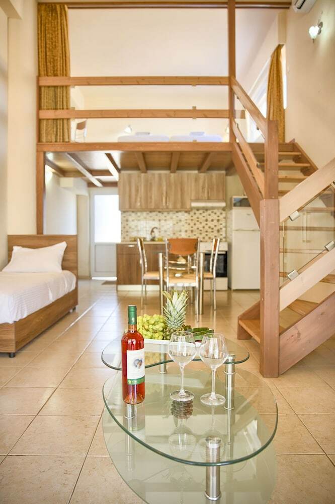 Aparthotel Alia Luxury Suites