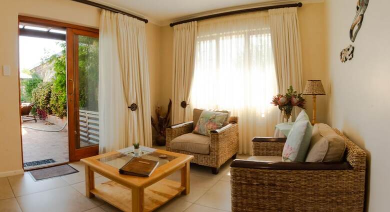 Hotel Makapa Lodge