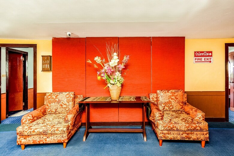 Oyo 441 Grand Thara Hotel