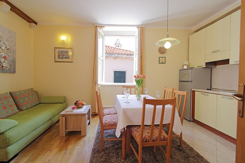Apartments Kovac Old Town
