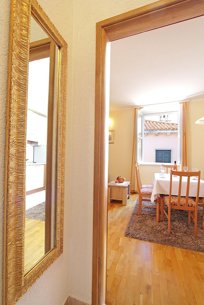Apartments Kovac Old Town