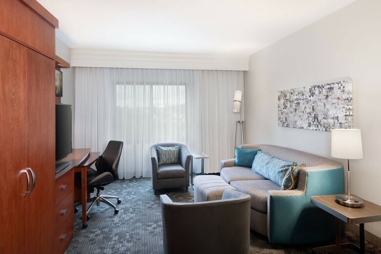 Hotel Courtyard By Marriott Pittsburgh Washington/meadow Lands