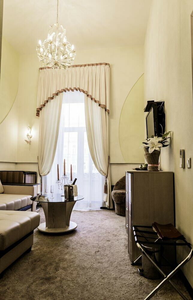 Hotel Guest House Boutique-"premiere"
