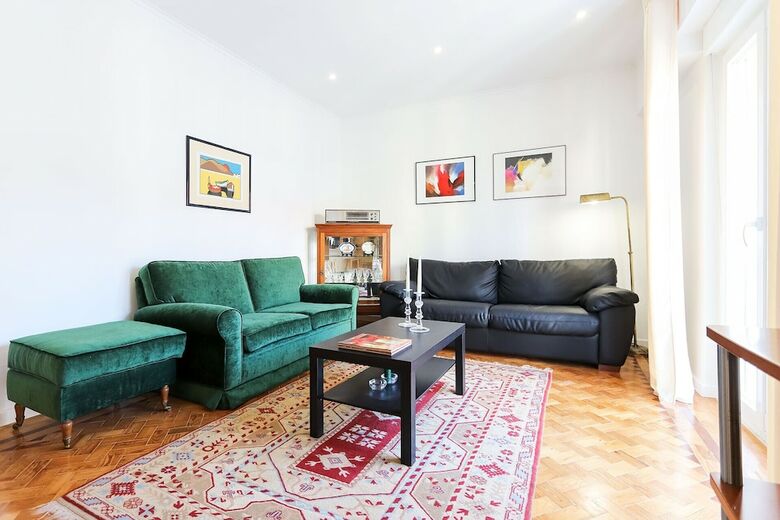 Apartamentos Campo Ourique Duplex By Homing