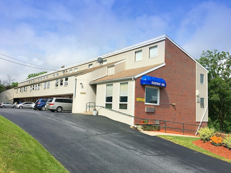 Hotel Rodeway Inn State College - Near University