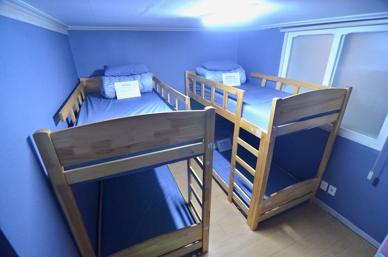 Hostal Kimchee Hongdae Guesthouse - Hostel