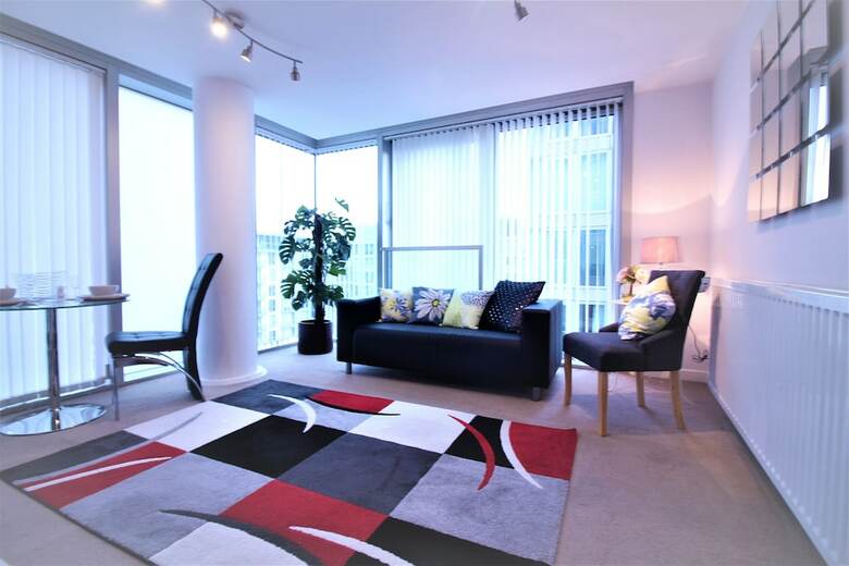 Solace Apartment Milton Keynes