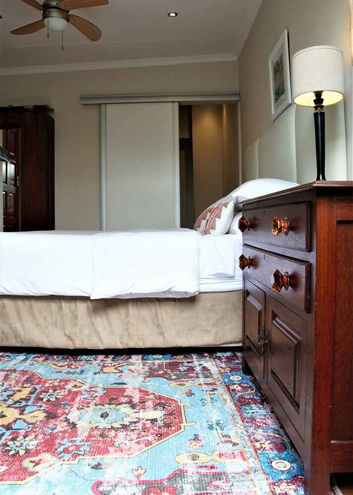 Hotel Ginnegaap Guest House
