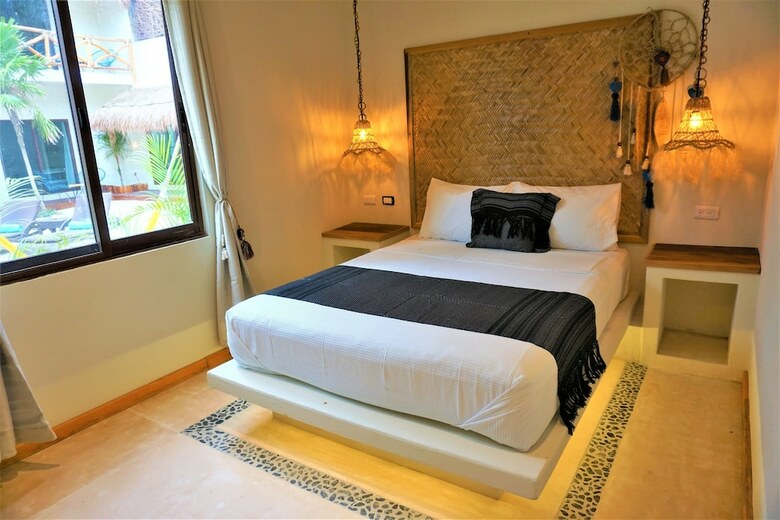 Hotel La Puerta Azul Beachfront - Adults Only