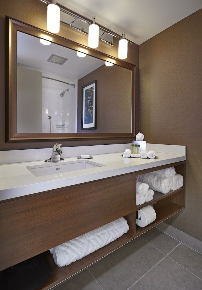 Doubletree By Hilton Hotel & Conference Centre Regina