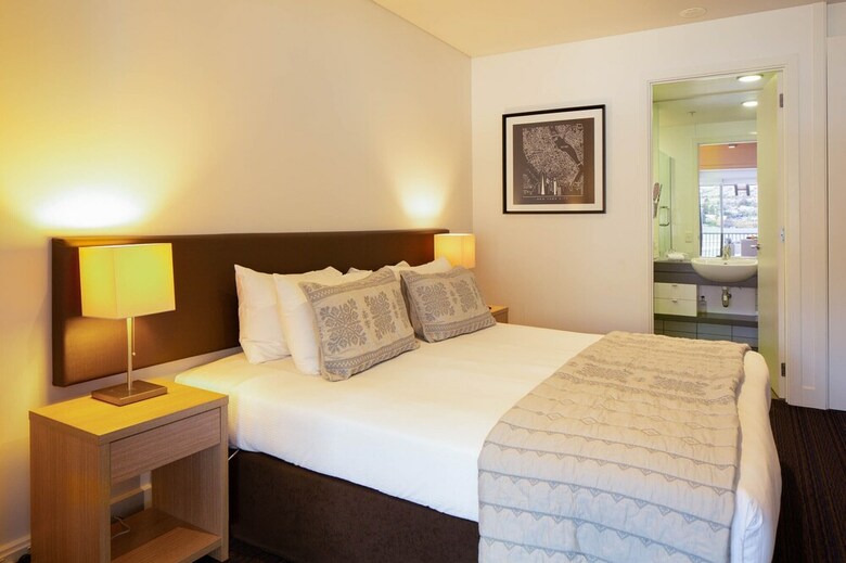 Motel Qs Marina