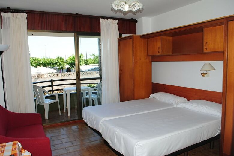 Apartamentos Turisticos Suaces