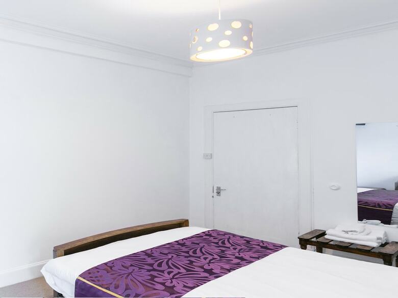 Oyo Lochinvar Hotel