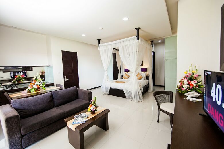 Aparthotel Sunset Mansion Seminyak Apartment