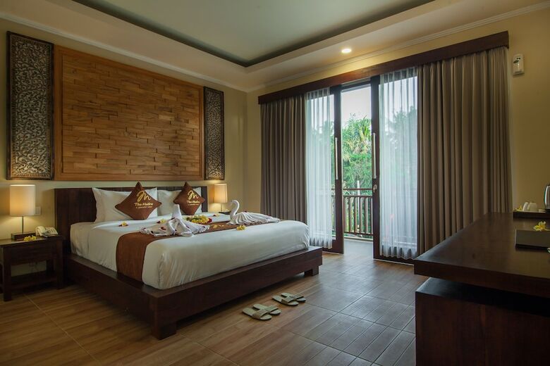 Hotel The Mudru Resort