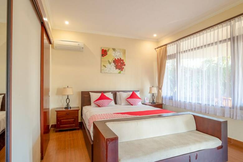 Oyo 1508 Mascot Beach Hotel