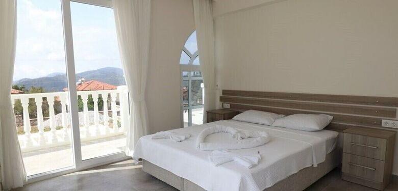 Villa Bey2 By Joylettings