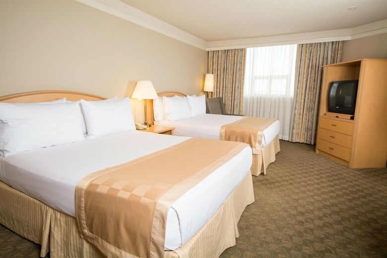 Hotel Edmonton Inn And Conference Centre