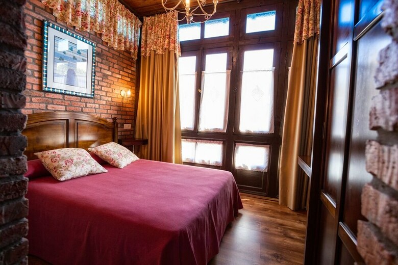 Hotel La Casona de Sobrepiedra
