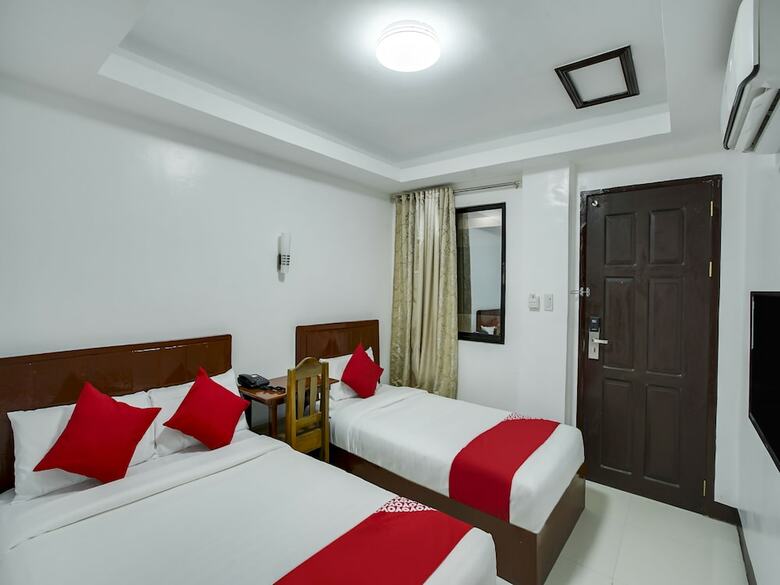 Hotel Oyo 459 Offshore Suites