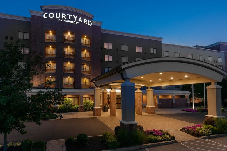 Hotel Courtyard Buffalo Airport