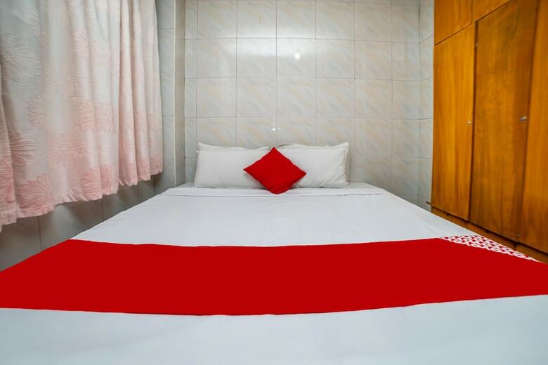 Oyo 448 Pvc Hotel