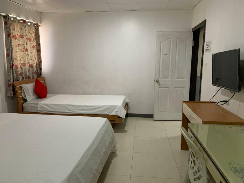 Oyo 416 Lucky Hotel