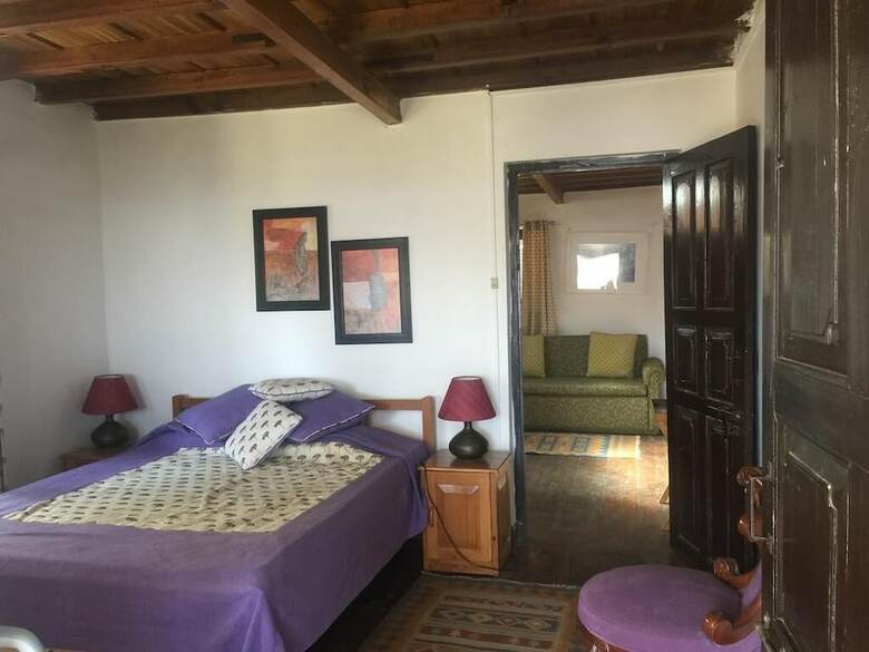 Hotel Bob's Place
