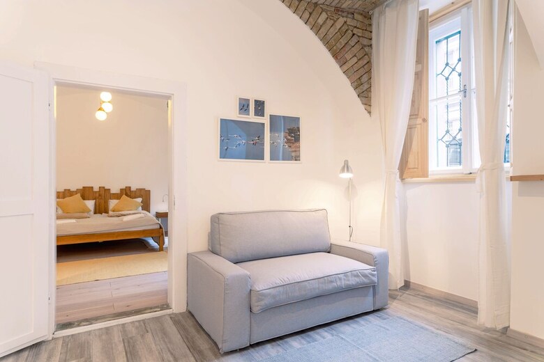 Hunyadi 4 Apartment Ii.